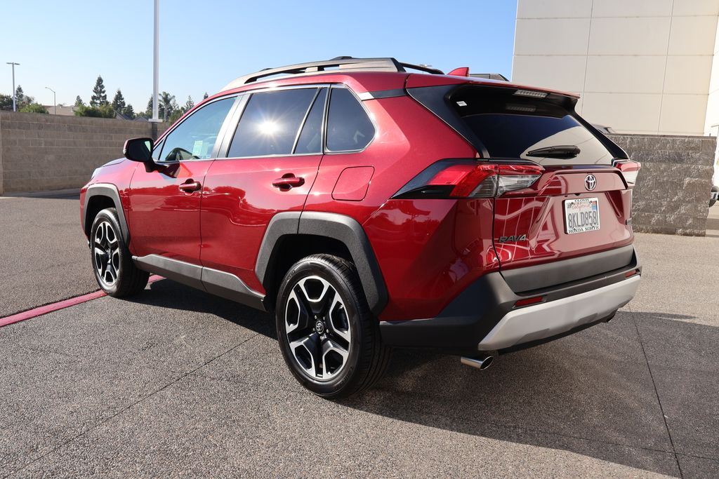 2019 Toyota RAV4 Adventure 7