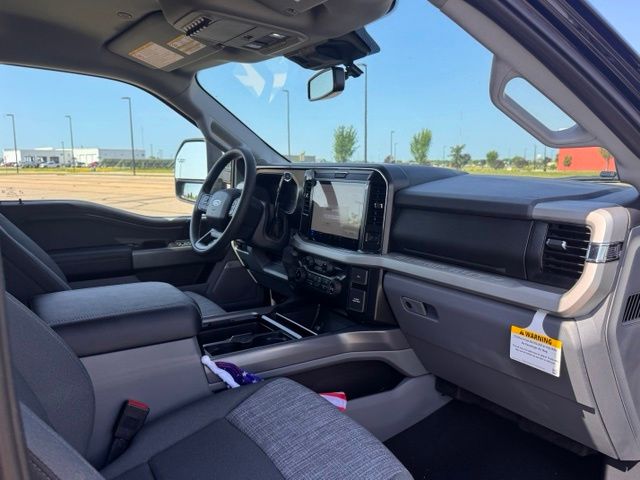 2026 Ford F-350 Super Duty XLT