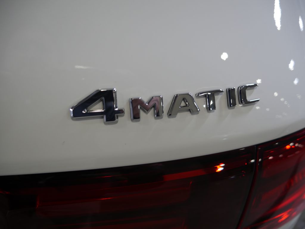 Thumbnail: 2026 Mercedes-Benz GLB - 10