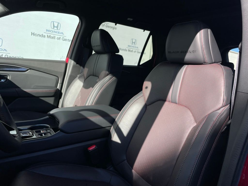 Thumbnail: 2025 Honda Pilot - 26