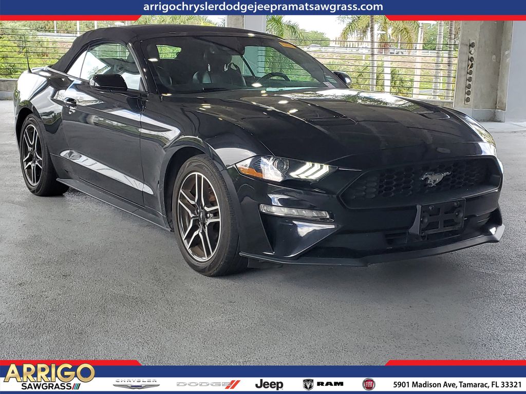 2023 Ford Mustang media 1