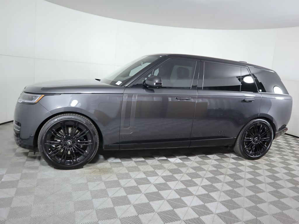 Thumbnail: 2025 Land Rover Range Rover - 8