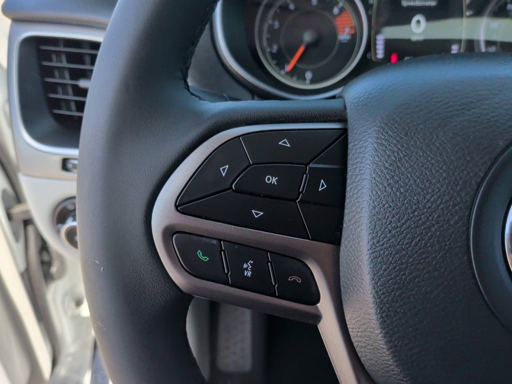 2020 Jeep Cherokee Latitude Plus White at Parkway Family Mazda