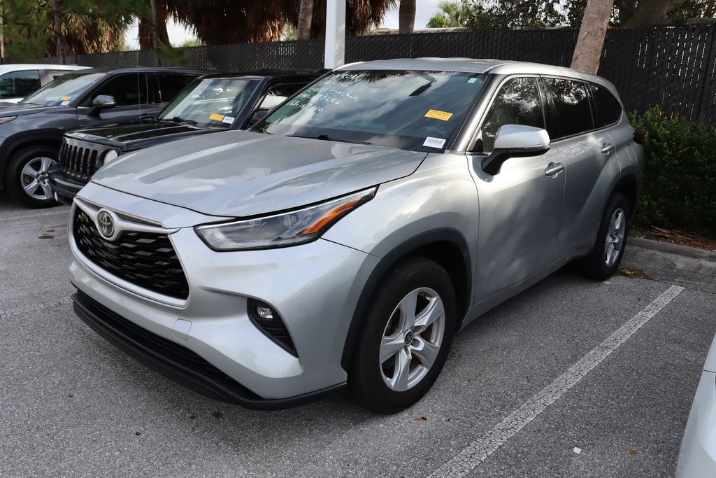 Thumbnail: 2021 Toyota Highlander - 1