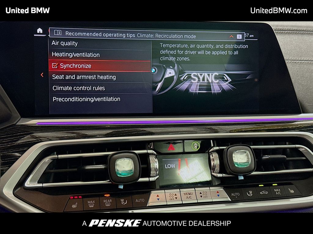 Thumbnail: 2022 BMW X7 - 11