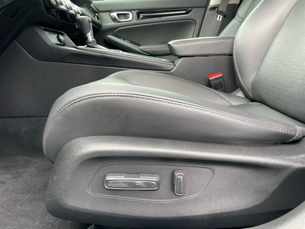 Thumbnail: 2024 Honda Civic - 25