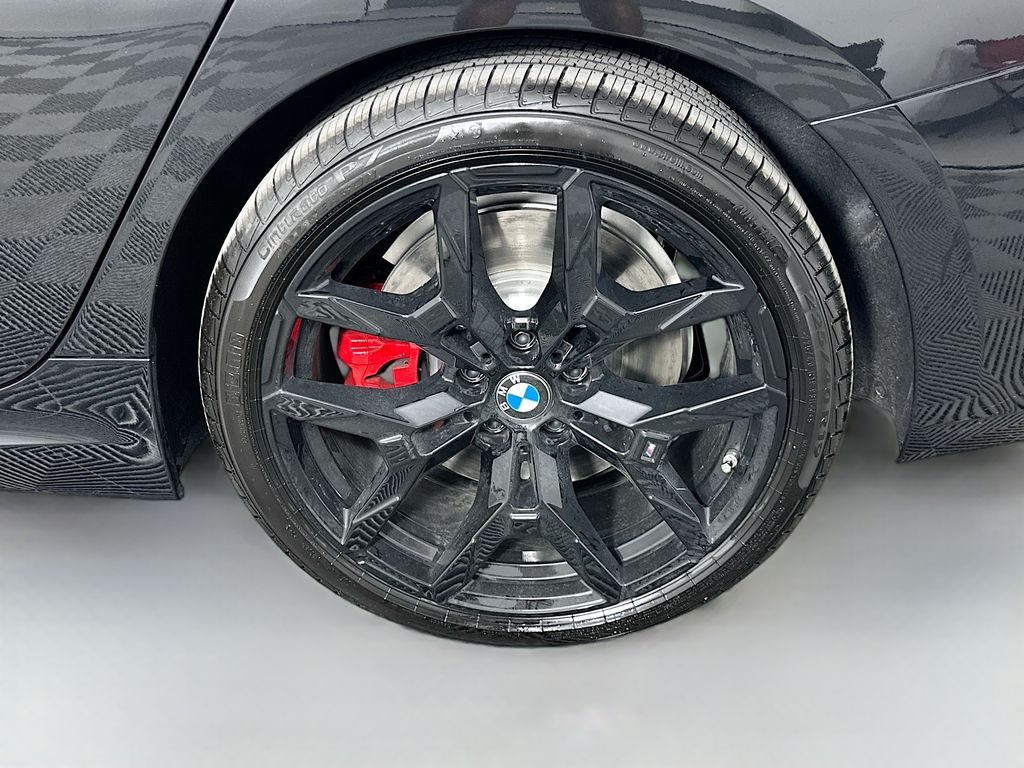 Thumbnail: 2025 BMW 3 Series - 23