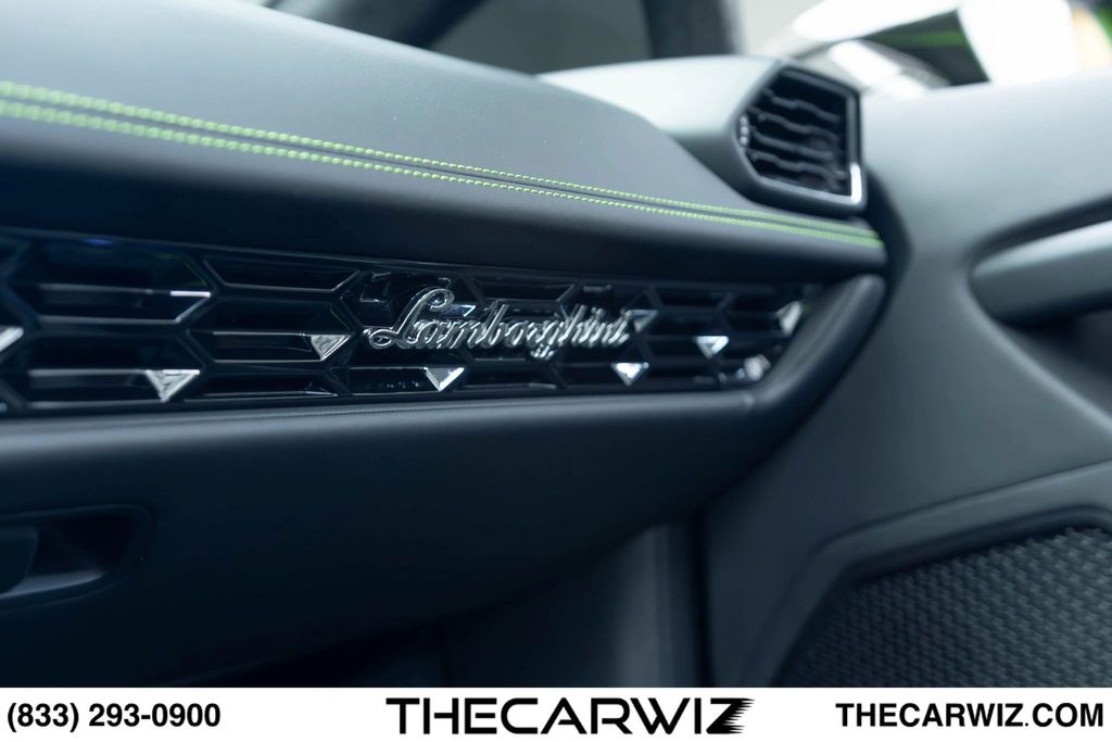 2021 Lamborghini Huracan EVO