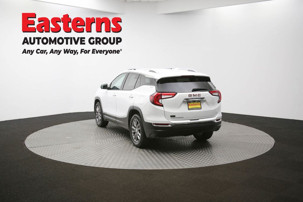 Used 2024 White GMC SLT image 64