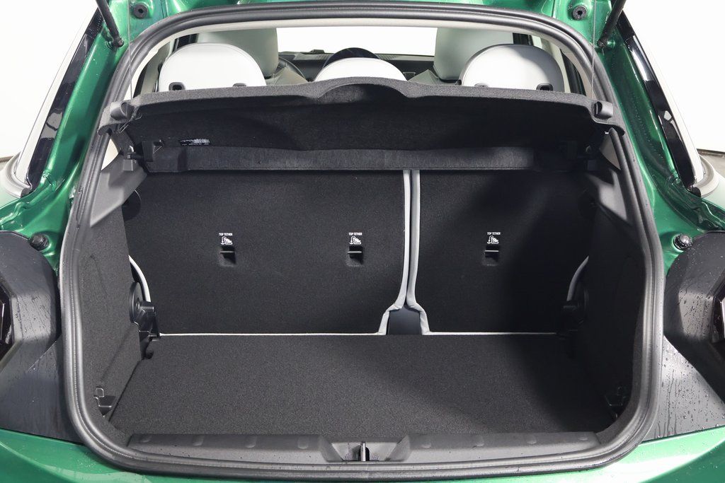 2025 MINI Cooper Hardtop S 8