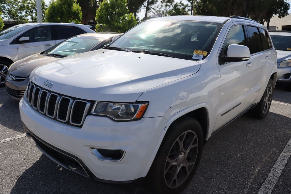 Thumbnail: 2018 Jeep Grand Cherokee - 2