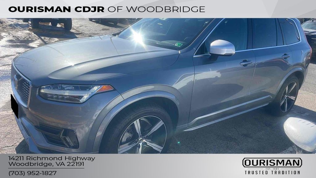 2019 Volvo XC90 T5 R-Design AWD