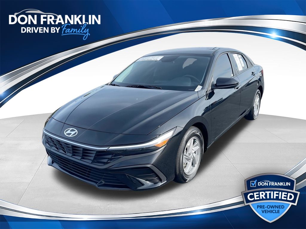 Abyss Black 2026 Hyundai Elantra Sedan Front-Wheel Drive Continuously Variable Transmission