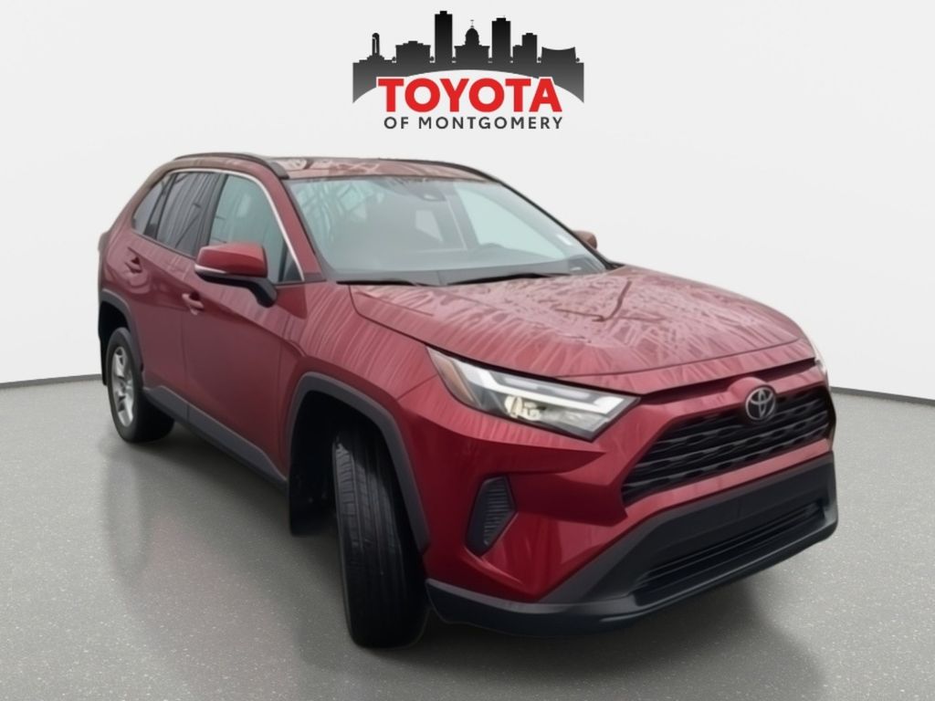 2025 Toyota RAV4 XLE FWD