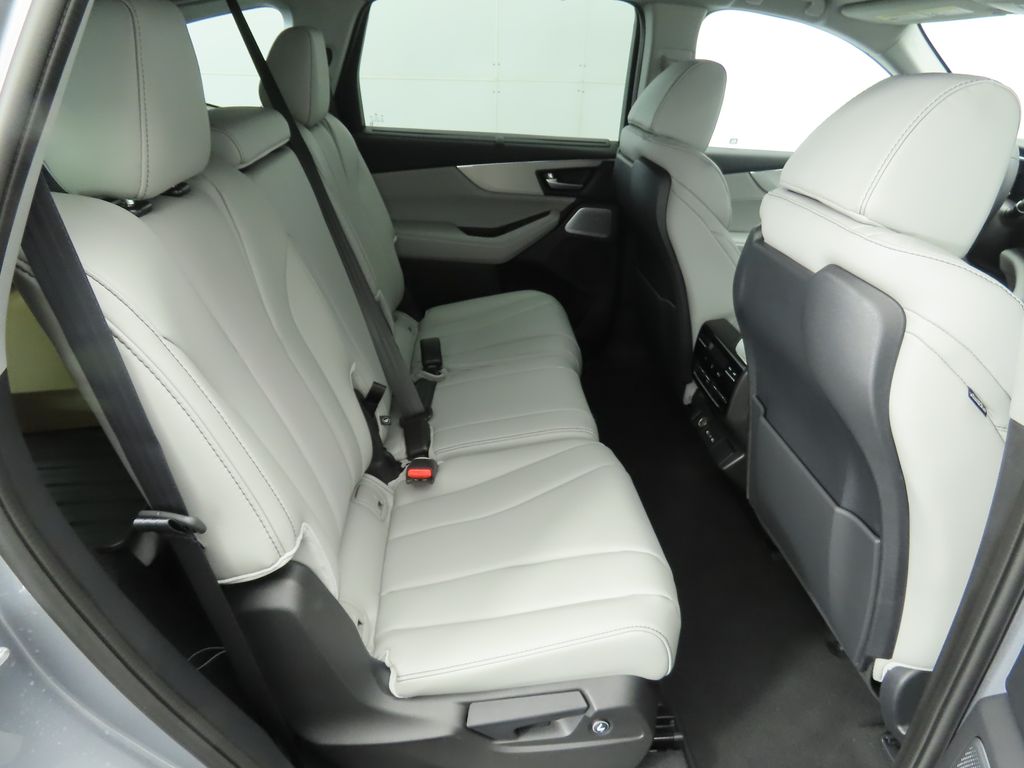 Thumbnail: 2025 Acura MDX - 23