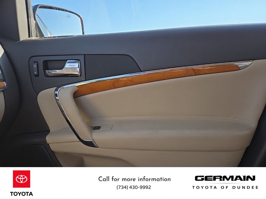 2010 Lincoln MKZ Base photo 12