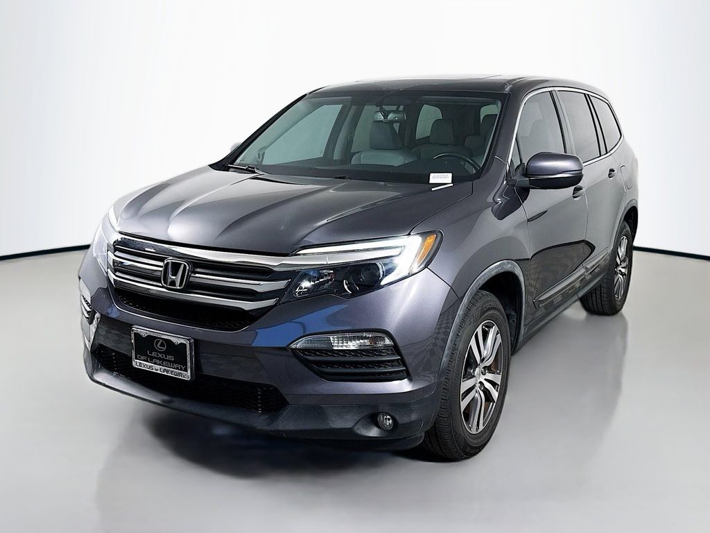 Thumbnail: 2017 Honda Pilot - 1