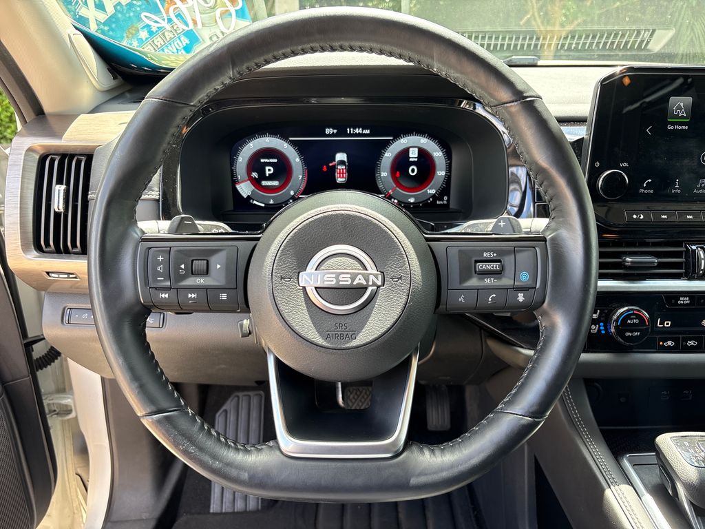 Certified Used 2024 White Nissan Platinum image 18