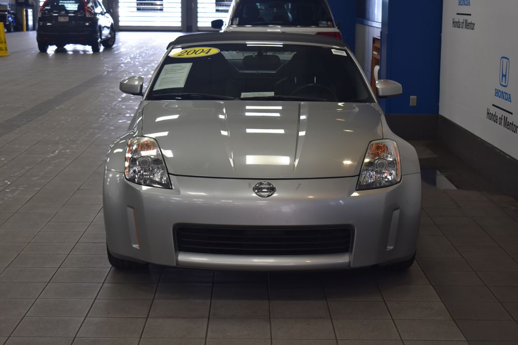 2004 Nissan Z 350Z 9