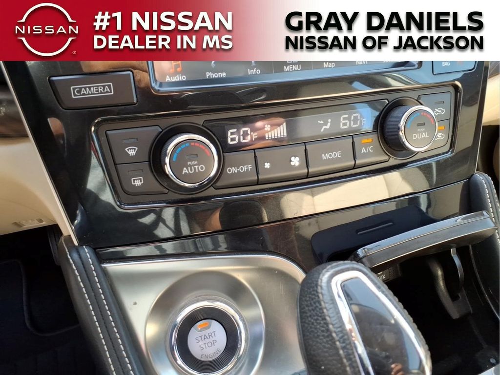 Used 2017 Nissan Maxima Sedan