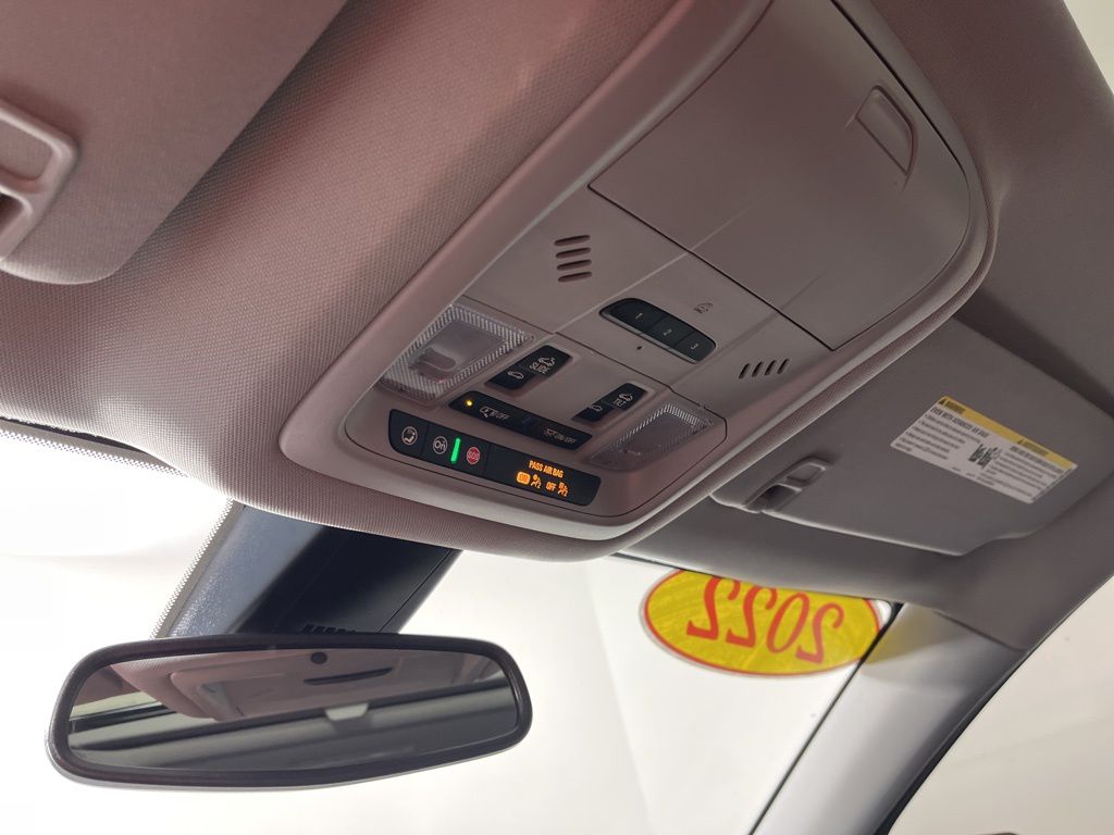 Thumbnail: 2022 GMC Acadia - 27