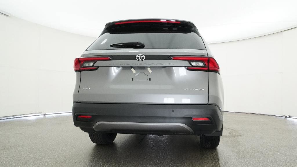 Thumbnail: 2025 Toyota Grand Highlander - 9