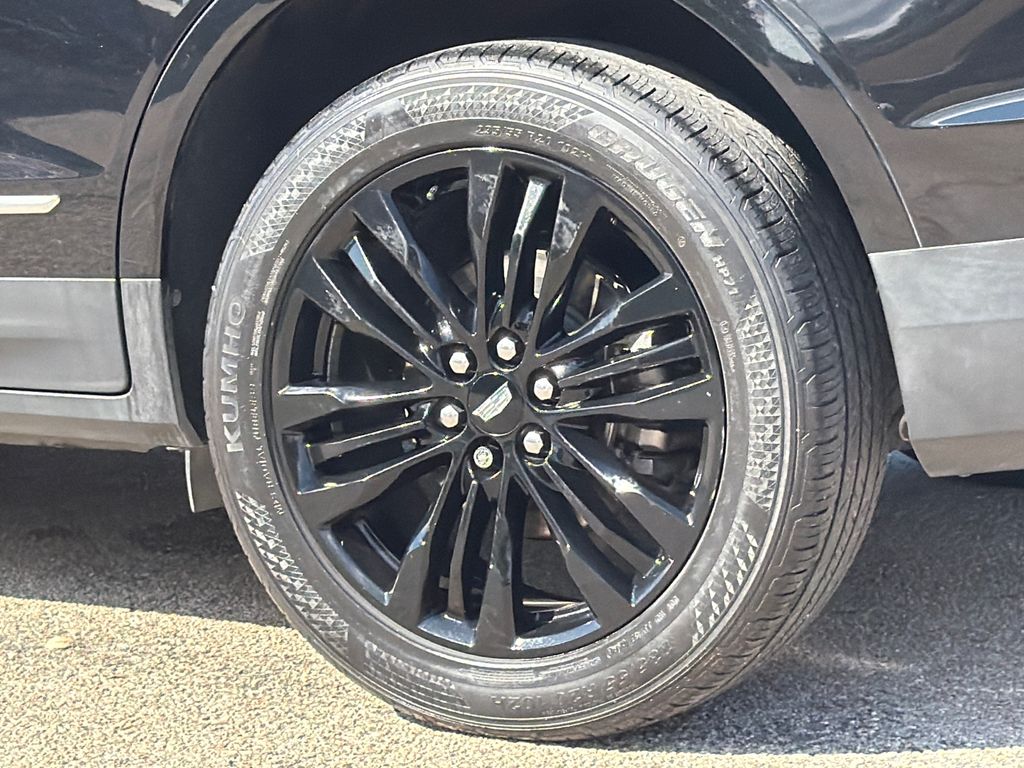 Used 2018 Cadillac XT5 SUV
