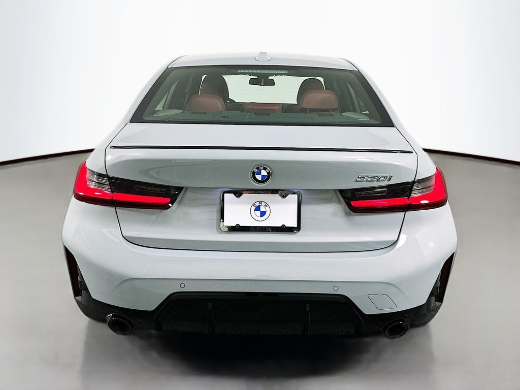 Thumbnail: 2026 BMW 3 Series - 6