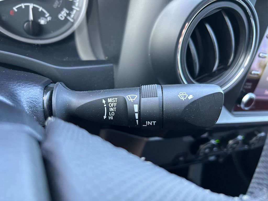2023 Toyota Tacoma SR5 20