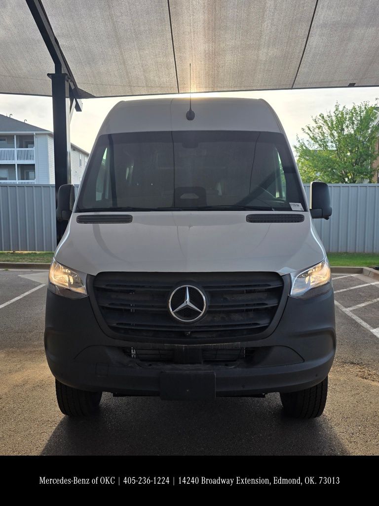 2025 Mercedes-Benz Sprinter 2500 Cargo 144 WB