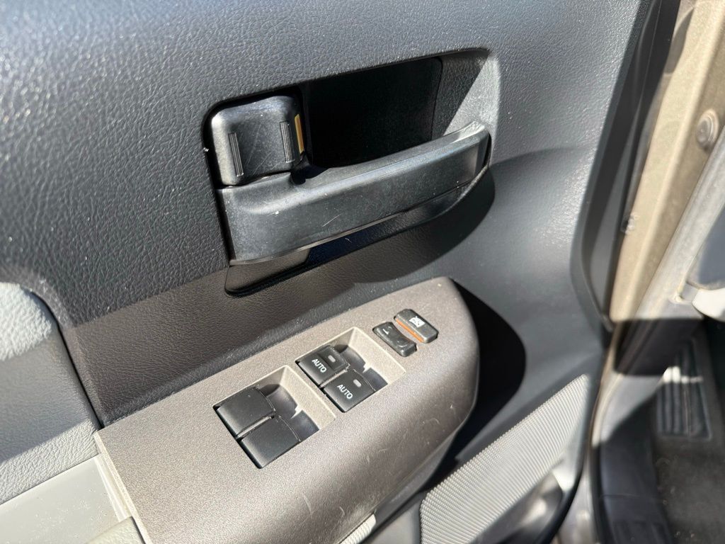 Thumbnail: 2012 Toyota Sequoia - 11