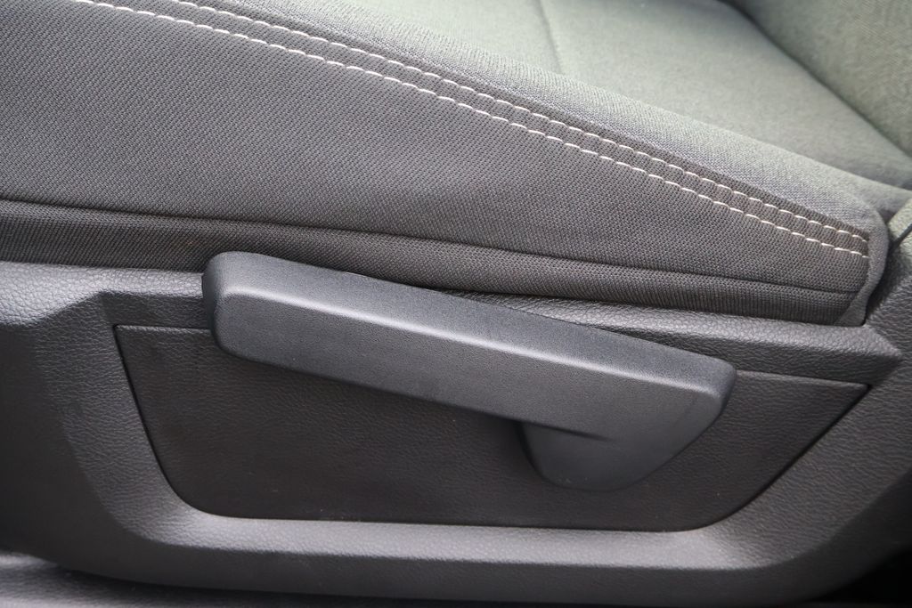 Thumbnail: 2024 RAM 3500 - 32