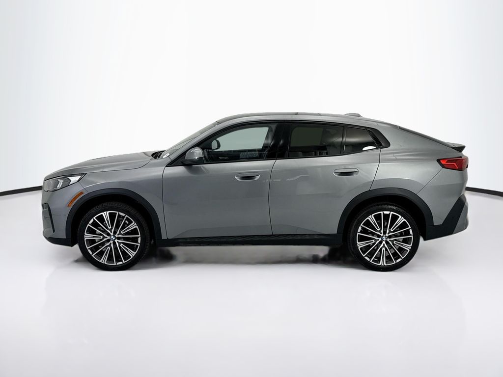 Thumbnail: 2026 BMW X2 - 8