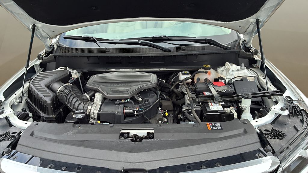 used 2022 Cadillac XT6 car, priced at $35,950