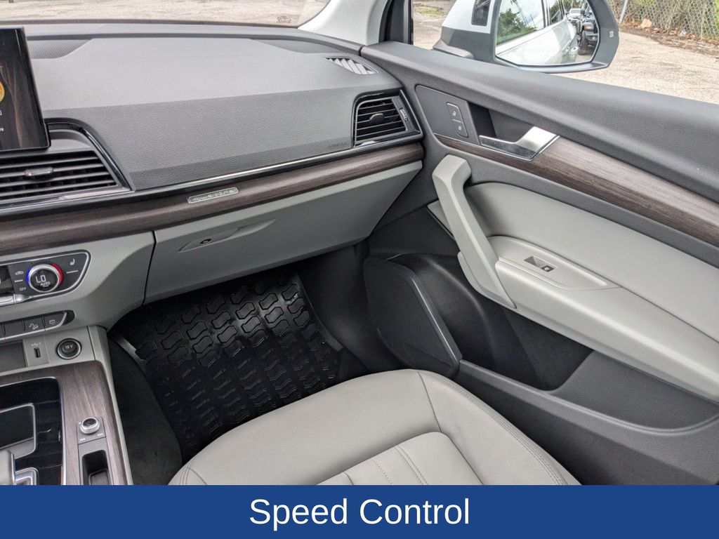 2022 Audi Q5 Premium 45 TFSI S line quattro S tronic