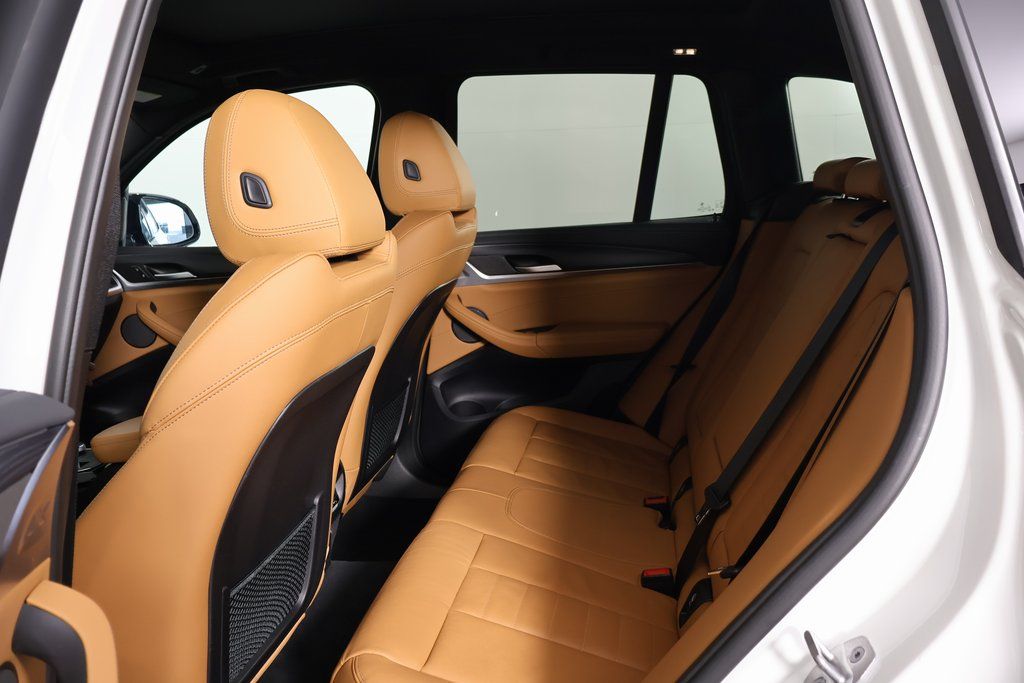 Thumbnail: 2022 BMW X3 - 11