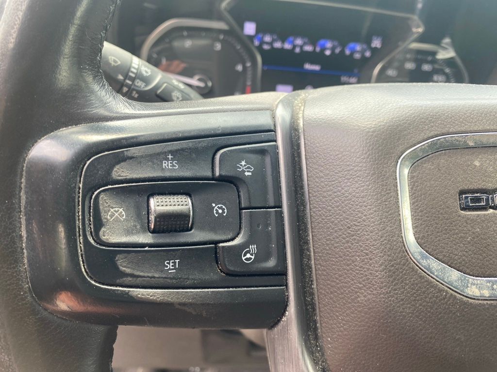 Used 2020 White GMC Denali image 9