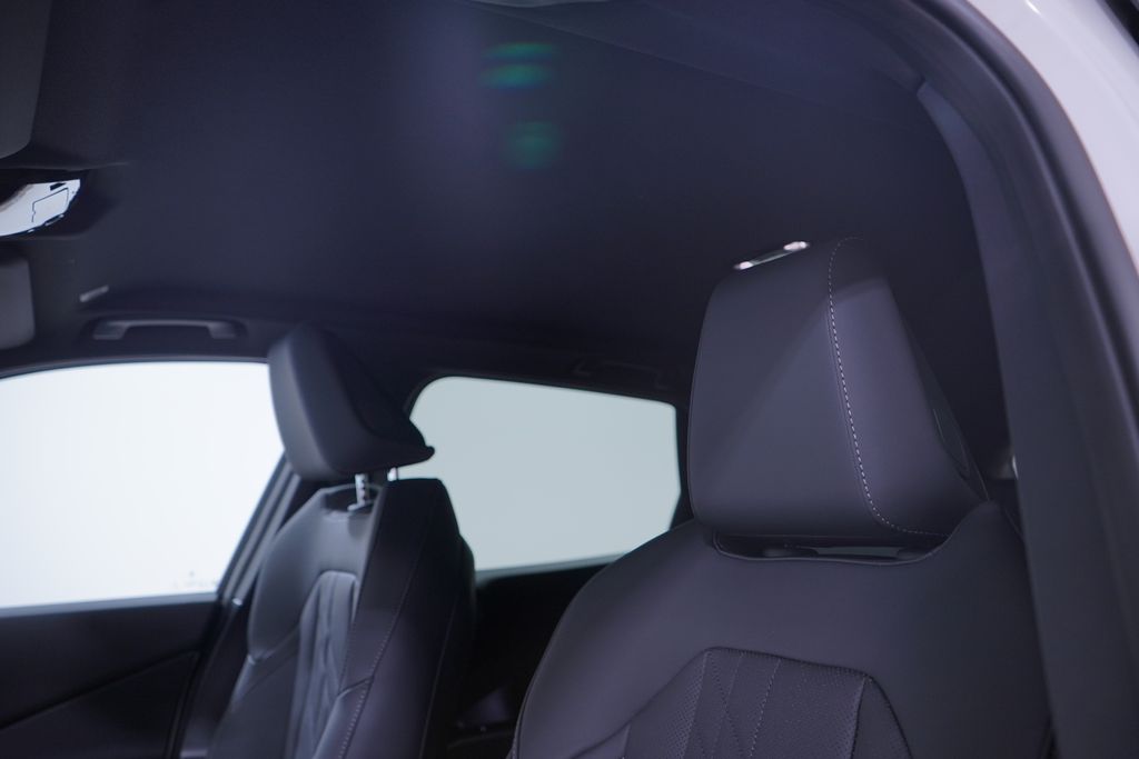 Thumbnail: 2026 BMW X3 - 8