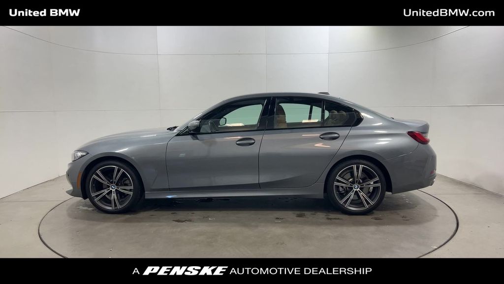 Thumbnail: 2023 BMW 3 Series - 5