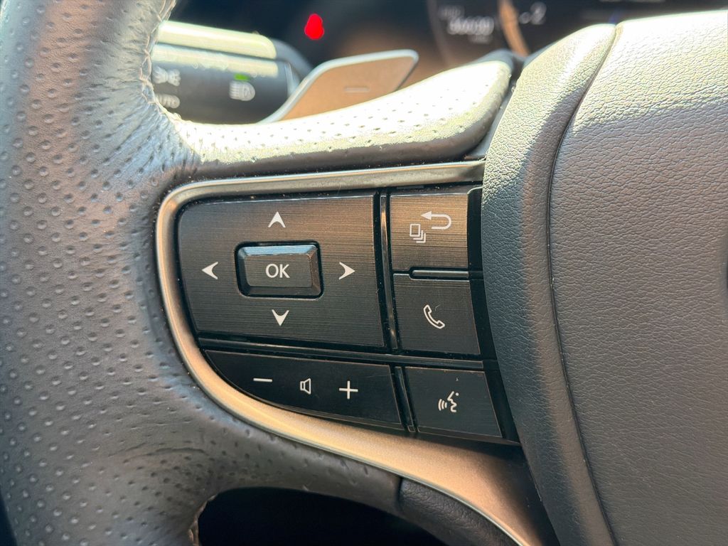 Thumbnail: 2024 Lexus ES - 26