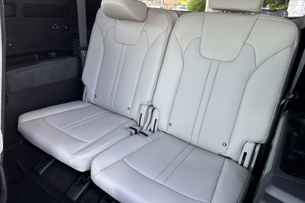 new 2026 Kia Sorento Hybrid car, priced at $49,415