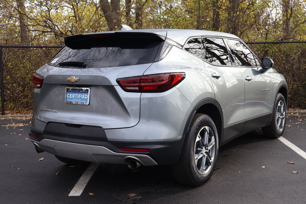 Thumbnail: 2024 Chevrolet Blazer - 11