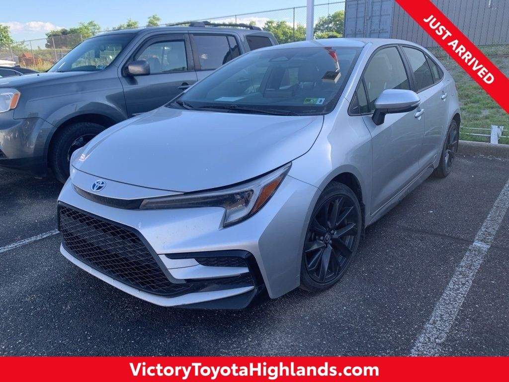 Classic Silver Metallic 2023 Toyota Corolla Hybrid SE AWD Sedan All-Wheel Drive Continuously Variable Transmission