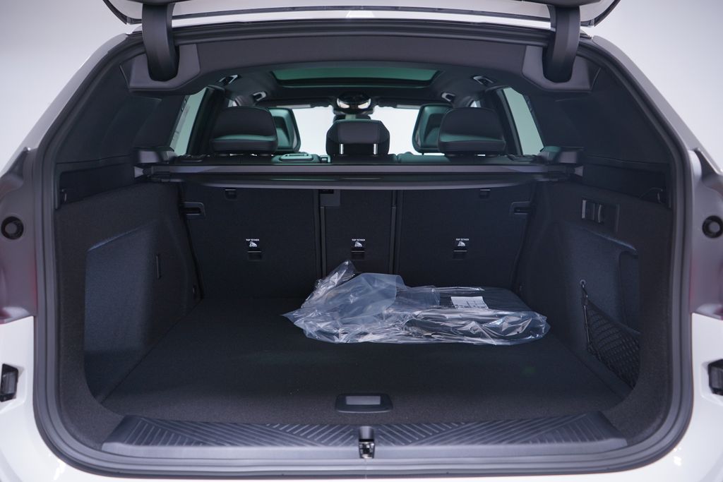 Thumbnail: 2026 BMW X3 - 14