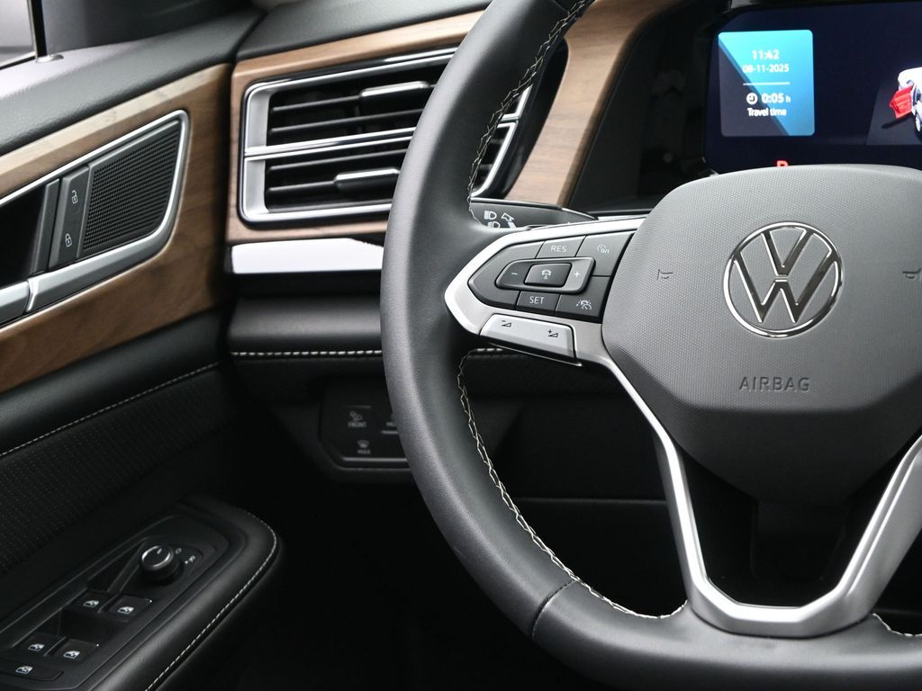 2024 Volkswagen Atlas SE 4Motion