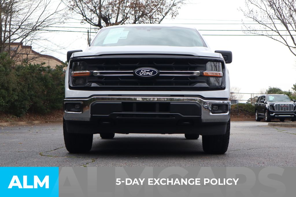 Used 2025 White Ford XLT image 3