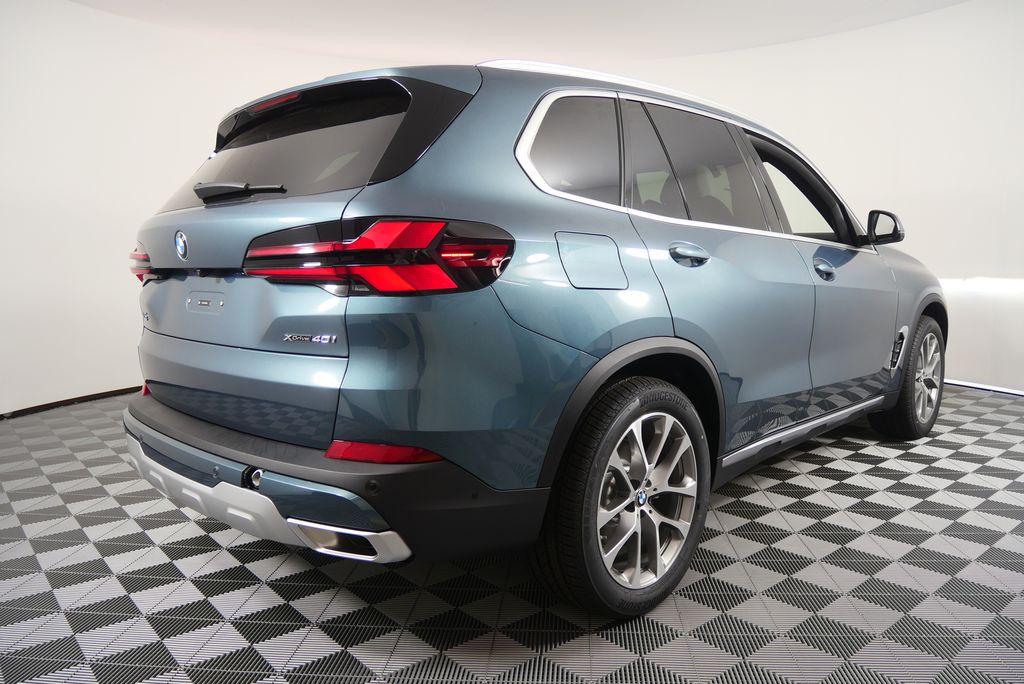 Thumbnail: 2026 BMW X5 - 3