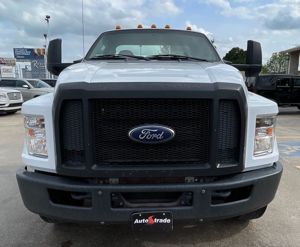 2018 Ford F-750SD Base White at Sterling McCall Nissan