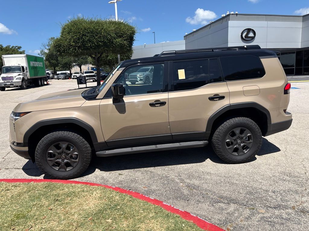 Thumbnail: 2026 Lexus GX - 2