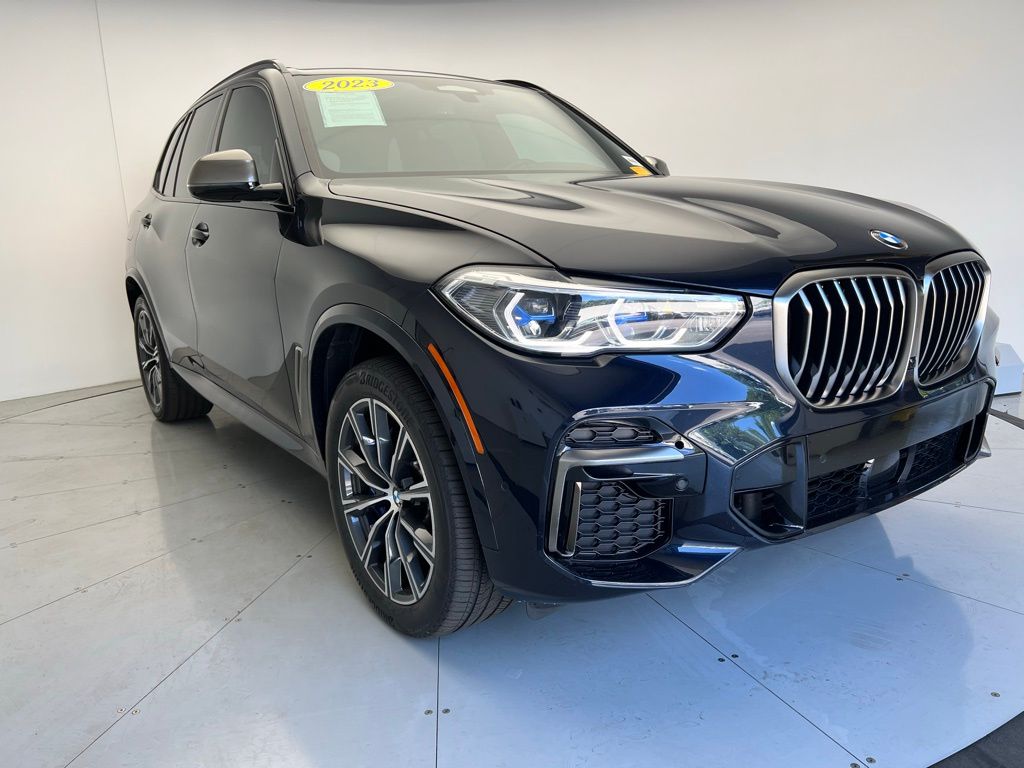 2023 BMW X5 M50i 2